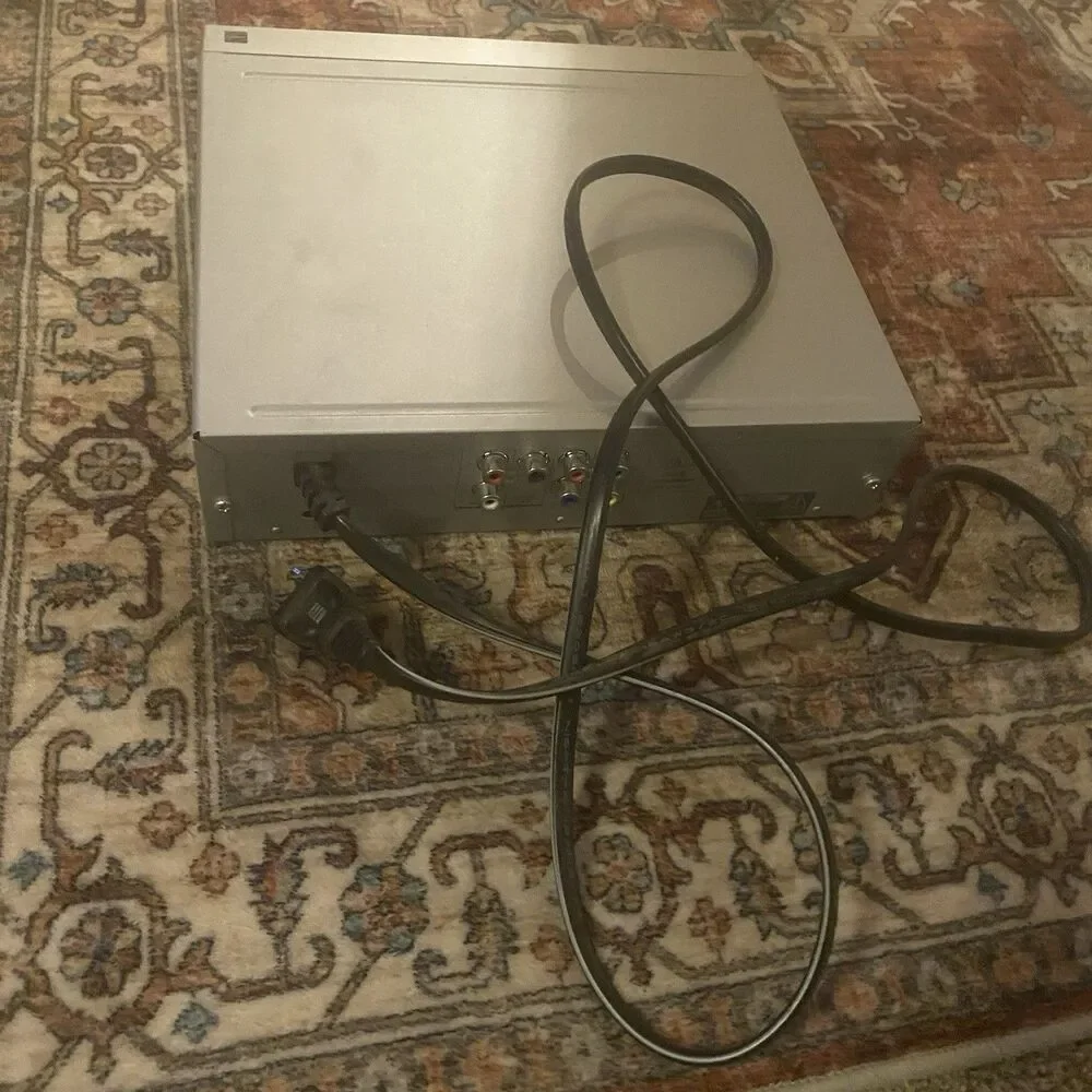 PHILIPS DVD PLAYER DVP1013 with Remote And Cord